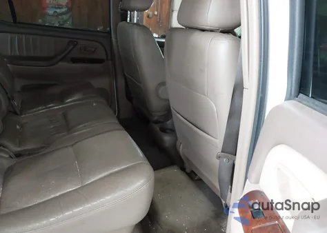 2003 Toyota Sequoia Limited V8 from USA, damaged, VIN 5TDBT48A03S159588